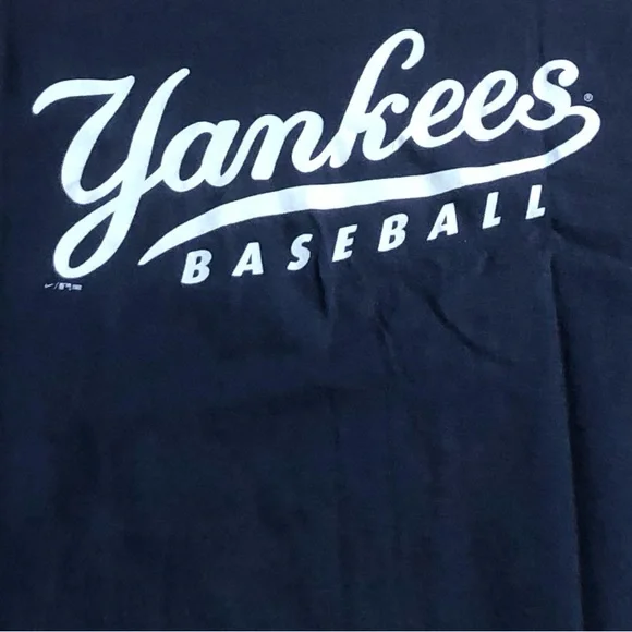 Nike Graphic Short Sleeve Top Size XL/TG. - Picture 5 of 7